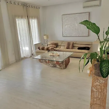 De Lujo En Playamar Торремолинос