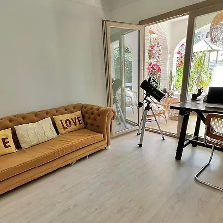 Villa De Lujo En Playamar