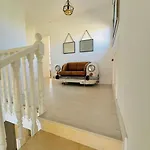 De Lujo En Playamar Villa